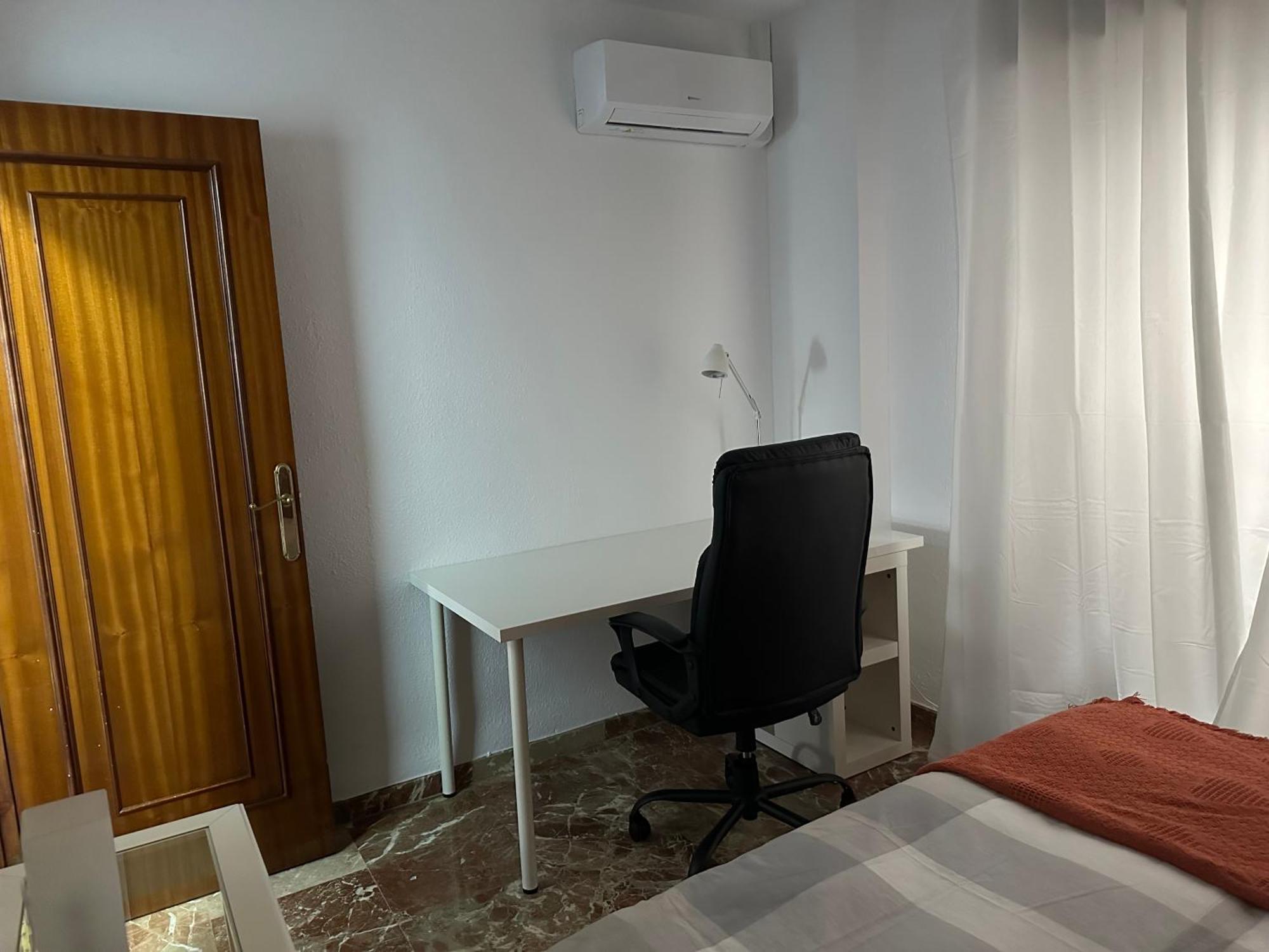Amplio Y Luminoso Apartamento En El Centro De Granada Exteriér fotografie