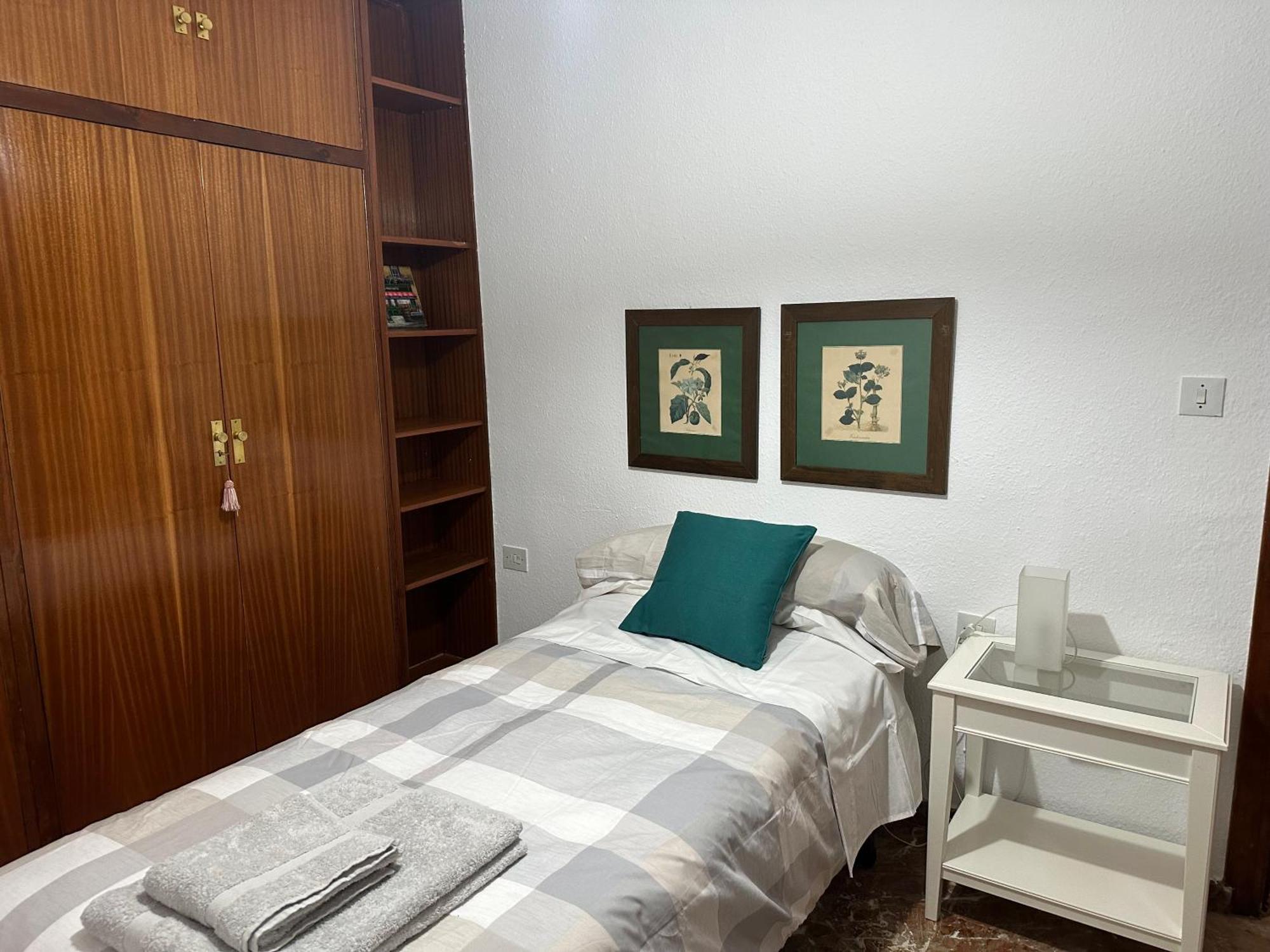 Amplio Y Luminoso Apartamento En El Centro De Granada Exteriér fotografie